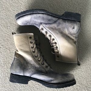 NWOT Frye Veronica Combat Boot size 7.5